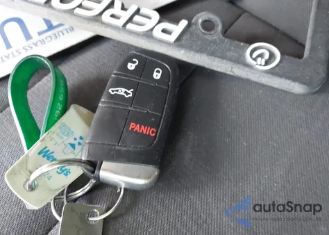 2015 Chrysler 200 Limited z USA, uszkodzony, nr VIN 1C3CCCAB9FN660964